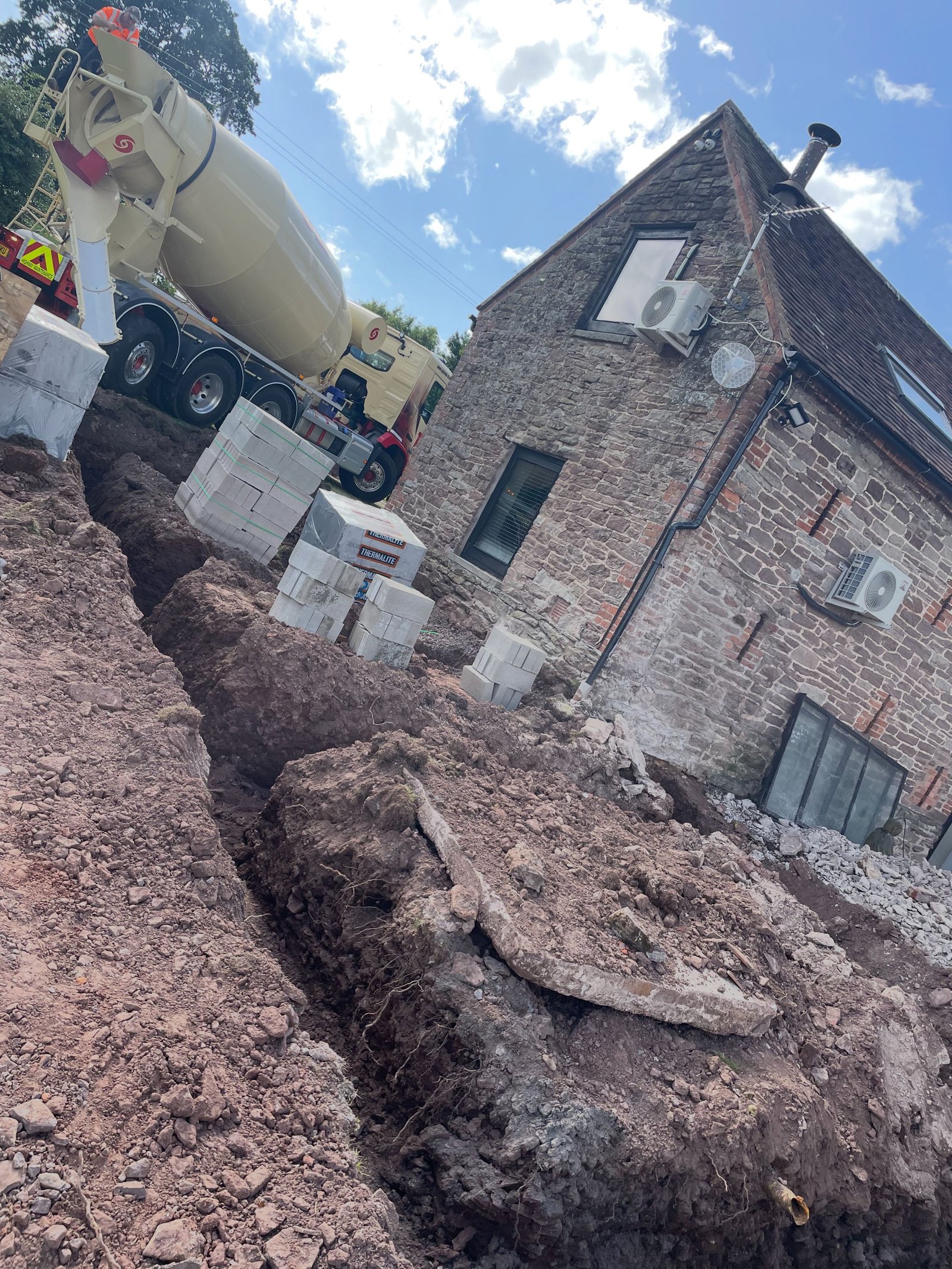 Timber-Clad Property Extension image 5