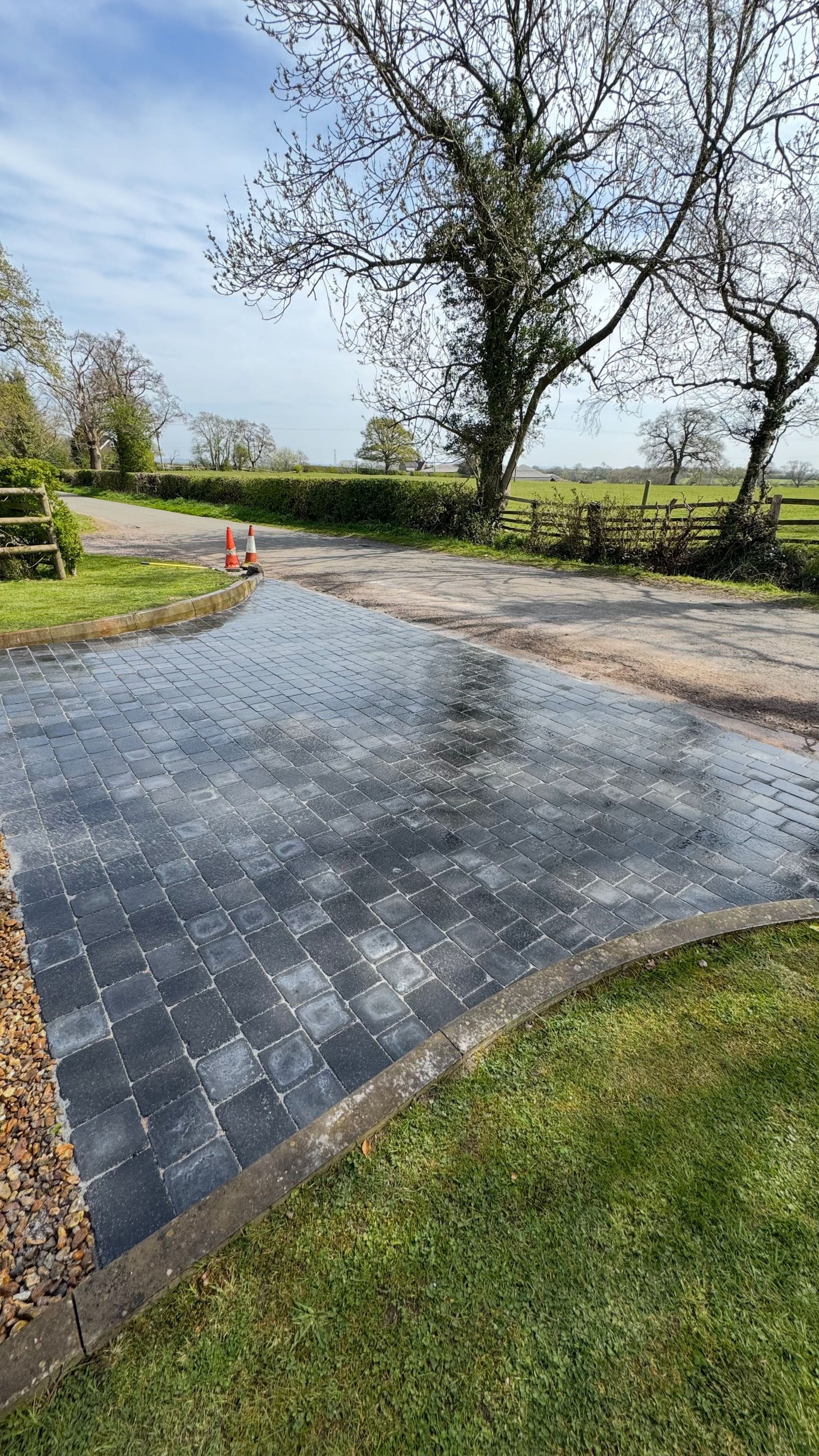 Block Paved Property Entrance image 3